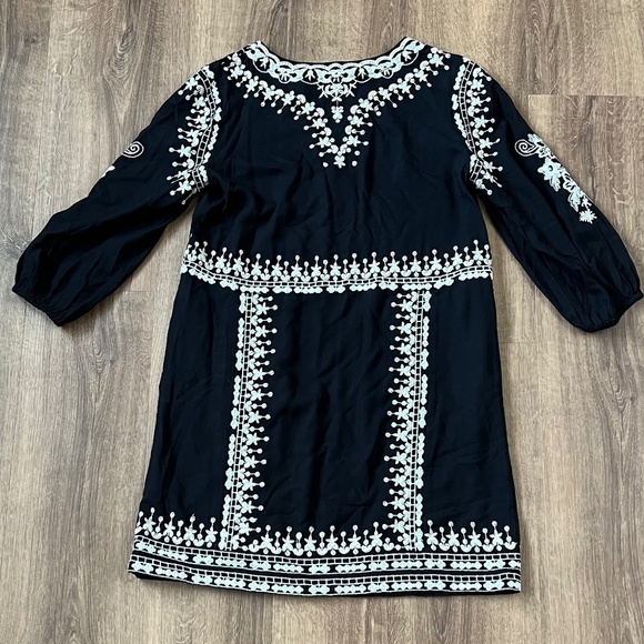 Maeve Anthropologie Shiloh Black White Embroidered Tunic Dress Size 2 - Picture 13 of 13